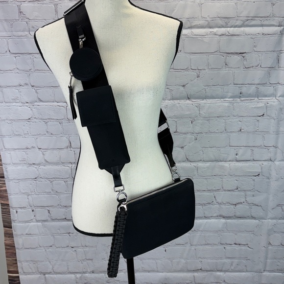 ⭐️Athleta Revive Modular Crossbody Bag black - Picture 3 of 12